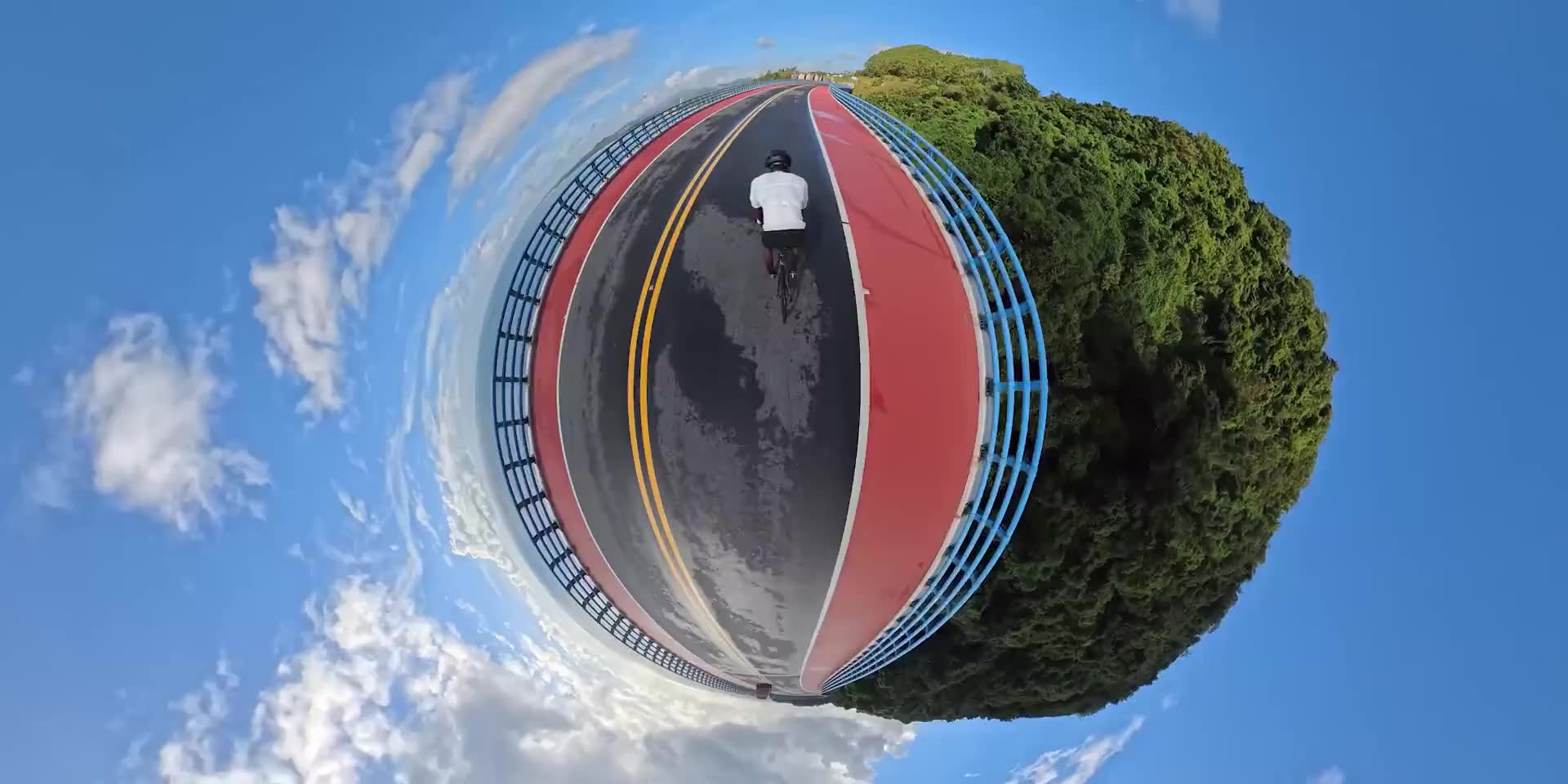 TRUE 8K - True 8K, All Around